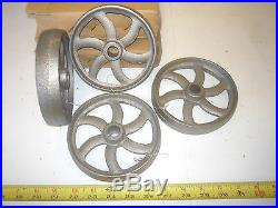 12 Cast Iron Wheel Sm Hit & Miss Gas Engine Maytag Cart Curved Spoke Wheel