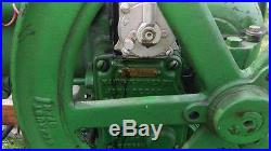 1930 John Deere 1 1/2 Model E Hit & Miss Gas Engine withCart