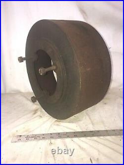 2 1/2 3 HP IHC FAMOUS PULLEY Hit Miss Gas Engine International 14 Diameter