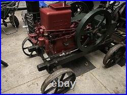 2.5 HP IHC Famous Hit And miss Engine