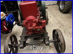 2.5 HP IHC Famous Hit And miss Engine