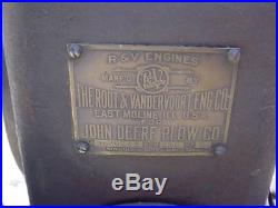 2 HP 1914 John Deere Hit & Miss Motor R&V Engines, Complete