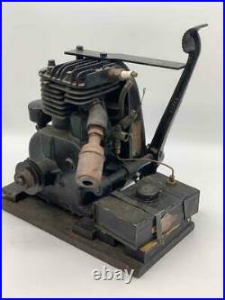 Antique 1928 Briggs & Stratton Model Y Hit Miss Engine Kick Start