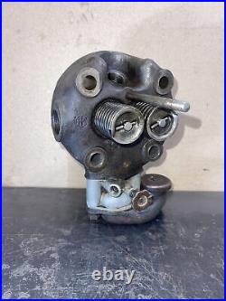 Antique 1 1/2 2 1/2HP IHC LA Gasoline Engine Head 3557D + Carburetor Hit Miss