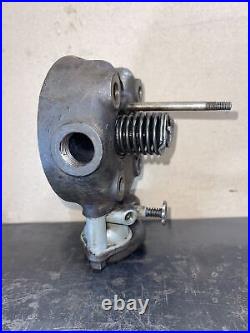 Antique 1 1/2 2 1/2HP IHC LA Gasoline Engine Head 3557D + Carburetor Hit Miss