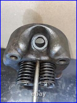 Antique 1 1/2 2 1/2HP IHC LA Gasoline Engine Head 3557D + Carburetor Hit Miss