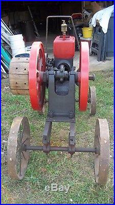 Antique 2 1/2 HP Hit Miss Hercules Engine. It Has The Cart, Wrench, Runs Perfect