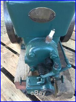 Antique Fairbanks Morse 3 H. P. Z Hit Miss Flywheel Gas Engine Running shape
