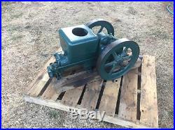 Antique Fairbanks Morse 3 H. P. Z Hit Miss Flywheel Gas Engine Running shape