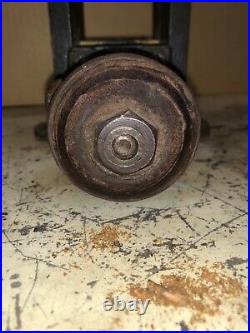 Antique Montgomery Wards Friction Drive Magneto Hit Miss Engine