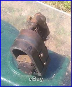 Antique Stationary Hit Miss Gas Engine Magneto, Fairbanks-Morse Plugoscillator