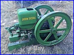 Antique Stationary John Deere Model E HIt Miss Gas Engine Motor Runs Good