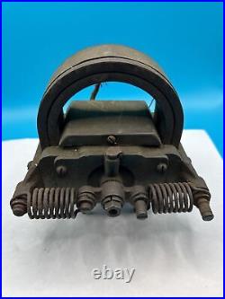 Antique Webster Tri-polar Oscillator K magneto Hit Miss Engine Stationary