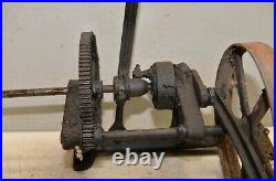 Antique hit & miss engine gear box adjustable shaft quick change govenor parts