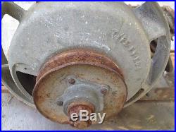 Antique maytag hit and miss motor