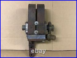 Associated 4 Bolt Magneto With Bracket For Hit & Miss Engine
