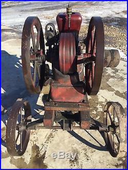 Associated Iowa 3 1/2 HP Hit And Miss Antique Vintage Gasoline Gas Engine