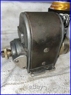 Bosch BAO 4 Bolt Magneto with Gear Hit Miss Gas Engine Motorcycle Mag
