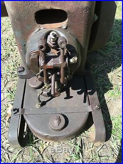 Early Rare 1935 IH LA Hit Miss Farm Gas Engine Serial #LA179