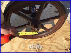 Great Original Paint Flywheels Associated Antique Hit And Miss Gas Engine