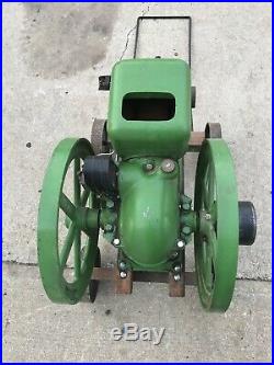 Great Running John Deere 11/2HP Antique Hit And Miss Gas Engine