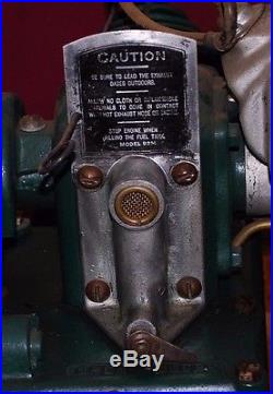 Great Running Maytag Model 92 Gas Engine Motor Hit & Miss Wringer Washer #433045