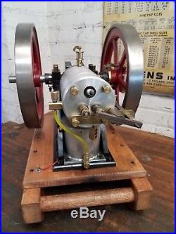 Hand Built (Not Cast) Hit and Miss Model Engine Runs Great Starts Easy