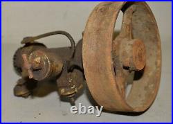 Hit & Miss engine pulley shaft oiler lubricator gear collectible antique tool