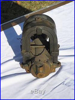 Hit & miss engine Lightning friction drive mageto with bracket old antique
