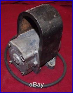 Hot Fairbanks Morse R Magneto Mag Z or ZD Hit & Miss Gas Engine Motor
