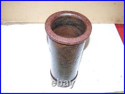 IHC 1 1/2hp Type M CYLINDER SLEEVE LINER Ignitor Fired Hit Miss Engine NICE