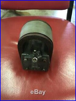 IHC Type L Antique Hit And Miss Gas Engine Low Tension Magneto Type M Engine