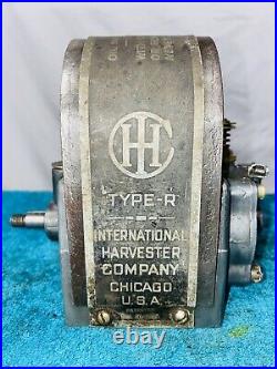 IHC Type R Low Tension Magneto HOT Hit Miss Gas Engine International Mag