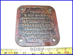 IHC Vertical FAMOUS 2hp Hit Miss Engine Crankcase Cover Serial Tag Cast Iron