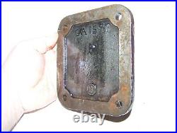 IHC Vertical FAMOUS 3hp Hit Miss Engine Crankcase Cover Serial Tag Cast Iron