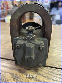 INTERNATIONAL TYPE R MAGNETO Hit and Miss Gas Engine IHC MAG Serial #243834