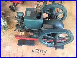 International 1 1/2 HP stationary engine hit and miss