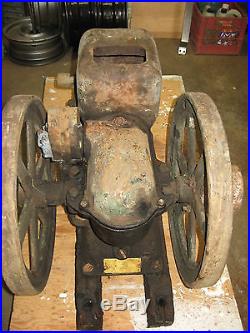 JOHN DEERE 1923 WATERLOO TYPE E HIT'N MISS 1.5 HP 600 RPM STATIONARY ENGINE