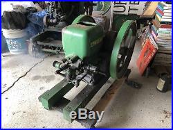 John Deere Hit-And-Miss 1-1/2HP Engine Well Preserved Starts And Runs Well