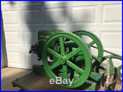 John Deere Hit & Miss antique engine with twin Ice Cream Churns on a wagon