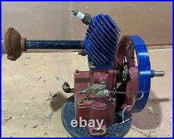 Maytag Magneto Upright Gas Engine Hit & Miss SN# Red & Blue