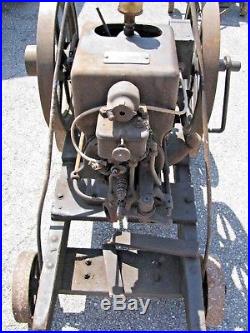 McCormick-Deering IH Model M Hit and Miss Engine 1 1/2 HP turns over