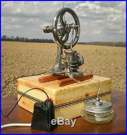 Model Hit Miss Gas Engine old vintage antique steam toy looking motor with coil