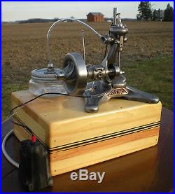 Model Hit Miss Gas Engine old vintage antique steam toy motor with ignition coil