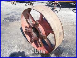 Old 32 CLUTCH PULLEY Hit Miss Gas Engine Steam Tractor Magneto Oiler Motor WOW