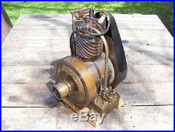 Old BRIGGS STRATTON FH Slant Fin Bronze Carb Hit Miss Gas Engine Air Cooled NICE