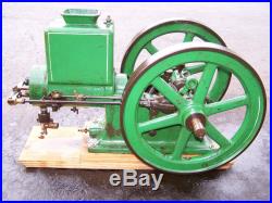 Old EARLY HEAVY PATTERN 2 1/2hp JOHN LAUSON Hit Miss Gas Engine Motor Ignitor