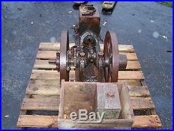 Old UNITED 1 1/2hp Hit Miss Gas Engine Waterloo Built Ignitor Steam Tractor WOW