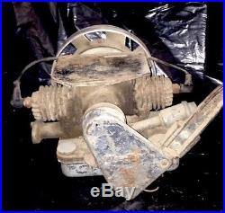 Running 1946 Maytag Model 72 Gas Engine Motor Hit & Miss Twin Cylinder Antique