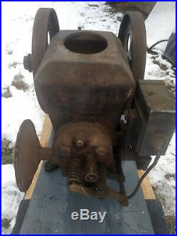 Stover CT-2 Hit-&-Miss Stationary engine 17 flywheels with 3 spur gear 1930s
